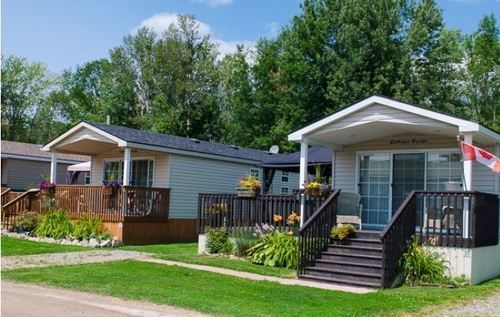 Woodland Estate Resort Campbellford ภายนอก รูปภาพ